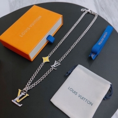 Louis Vuitton Necklaces